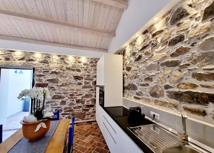 Apartment Stazzo La Quercia Piscina Condivisa
