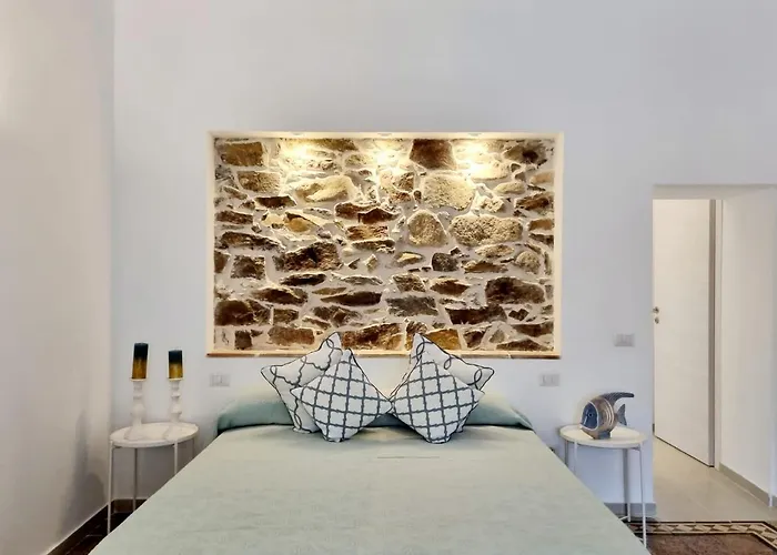 Stazzo La Quercia Piscina Condivisa شقة سان تيودورو