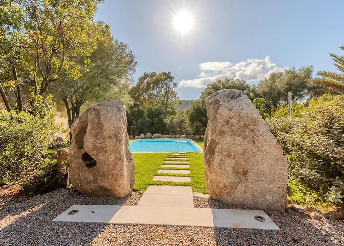 Stazzo La Quercia Piscina Condivisa San Teodoro (Sardinia)