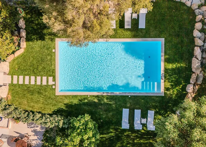 Stazzo La Quercia Piscina Condivisa شقة سان تيودورو